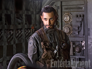 Illustration for article titled Rogue One May Secretly Be a Star Wars Beach Party